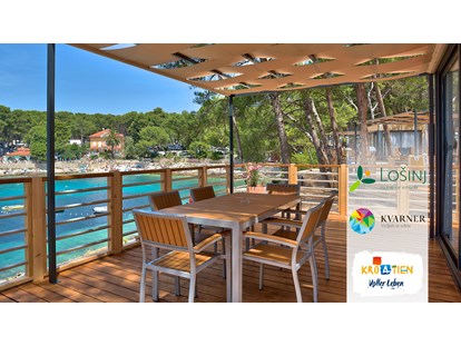 Luxury camping - Sonnenliegen - Zadar - Luxuriöse Mobilheime- Typ: Freed-Home - Camping Cikat Luxuriöse Mobilheime Typ Freed-Home auf Camping Cikat
