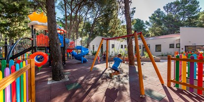 Luxuscamping - Zadar - Kinderspielplatz - Camping Cikat Luxuriöse Mobilheime Typ Freed-Home auf Camping Cikat