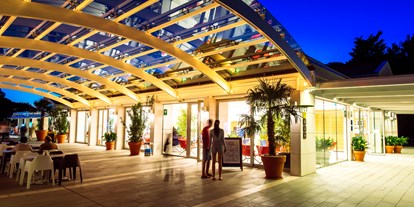 Luxuscamping - Kochmöglichkeit - Dalmatien - Glamping auf Zaton Holiday Resort - Zaton Holiday Resort - Suncamp SunLodge Aspen von Suncamp auf Zaton Holiday Resort