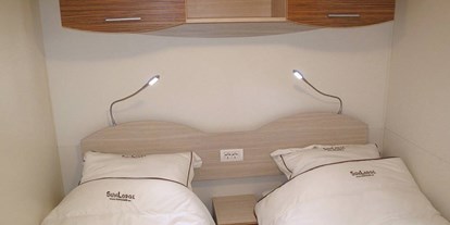 Luxuscamping - Kühlschrank - Dalmatien - Einzelbetten - Zaton Holiday Resort - Suncamp SunLodge Aspen von Suncamp auf Zaton Holiday Resort