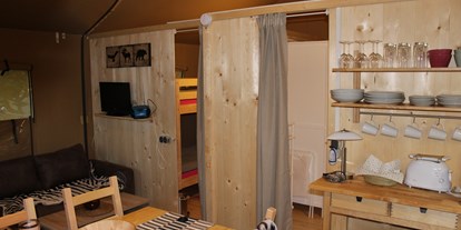 Luxuscamping - Art der Unterkunft: Mobilheim - Zeltlodges 5x5m - Zelt Lodges Campingplatz Ammertal Zelt Lodges Campingplatz Ammertal