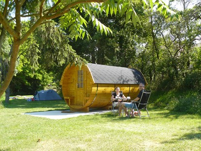 Luxury camping - Art der Unterkunft: spezielle Unterkunft - Stuttgart / Kurpfalz / Odenwald ... - Camping Schwabenmühle Schlaffass auf Camping Schwabenmühle