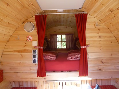 Luxuscamping - Art der Unterkunft: spezielle Unterkunft - Franken - Camping Schwabenmühle Schlaffass auf Camping Schwabenmühle