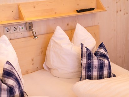 Luxury camping - Art der Unterkunft: Hütte/POD - Austria - inkl. Bettwäsche - Urlaub am Bauernhof am Ossiacher See Glamping Lodges am Prefelnig Teich: Urlaub am Bauernhof am Ossiacher See