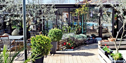 Luxuscamping - Kaffeemaschine - Rovinj - Reception - B&B Suite Mobileheime für 2 Personen mit eigenem Garten B&B Suite Mobileheime für 2 Personen mit eigenem Garten