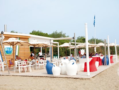 Luxuscamping - Sonnenliegen - Cavallino-Treporti - Camping Union Lido Vacanze - Gebetsroither Luxusmobilheim von Gebetsroither am Camping Union Lido Vacanze