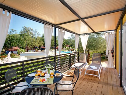 Luxury camping - TV - Istria - Aminess Maravea Camping Resort - Meinmobilheim Mediterranean Prestige auf dem Aminess Maravea Camping Resort