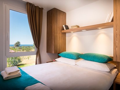 Luxuscamping - Dusche - Kroatien - Aminess Maravea Camping Resort - Meinmobilheim Mirami Prestige auf dem Aminess Maravea Camping Resort