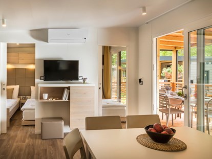 Luxuscamping - Kroatien - San Marino Camping Resort - Meinmobilheim Lopar Garden Premium auf dem San Marino Camping Resort