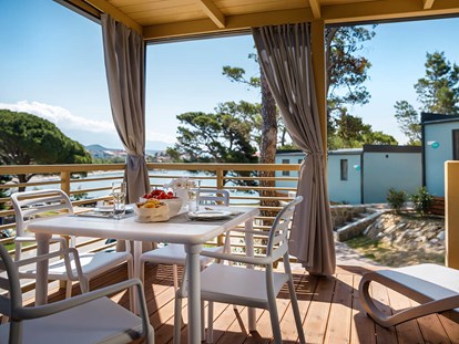 Luxury camping - TV - Rab - Padova Premium Camping Resort - Meinmobilheim Premium Romantic auf dem Padova Premium Camping Resort