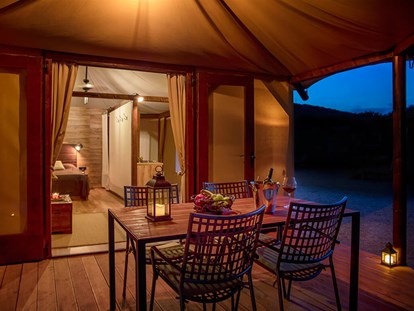 Luxuscamping - Terrasse - Dalmatien - Campingplatz Navis - Meinmobilheim Splendid Retreat auf dem Campingplatz Navis