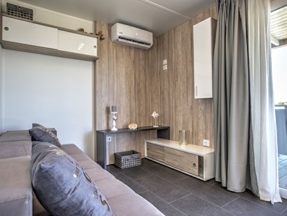 Luxury camping - Unterkunft alleinstehend - Zadar - Campingplatz Rehut - Meinmobilheim Twilight auf dem Campingplatz Rehut