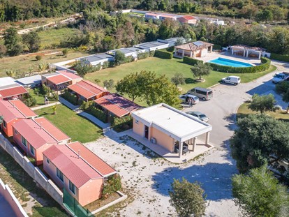 Luxuscamping - Unterkunft alleinstehend - Istrien - Campingplatz Rojnić - Meinmobilheim Comfort auf dem Campingplatz Rojnić