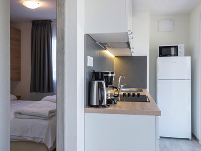 Luxuscamping - Preisniveau: exklusiv - Pula - Campingplatz Rojnić - Meinmobilheim Premium auf dem Campingplatz Rojnić