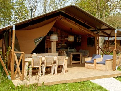 Luxuscamping - Kochmöglichkeit - Charente-Maritime - Safari Camp 6 - Séquoia Parc - Séquoia Parc Safari Camp 6 (Zelte) auf Séquoia Parc