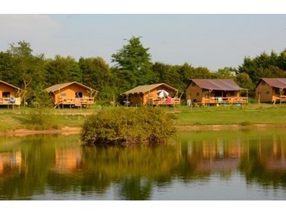 Luxury camping - Dusche - Pays de la Loire - Camping Village de La Guyonniere Safari Lodge VIP 8 Personen auf Camping Village de La Guyonniere