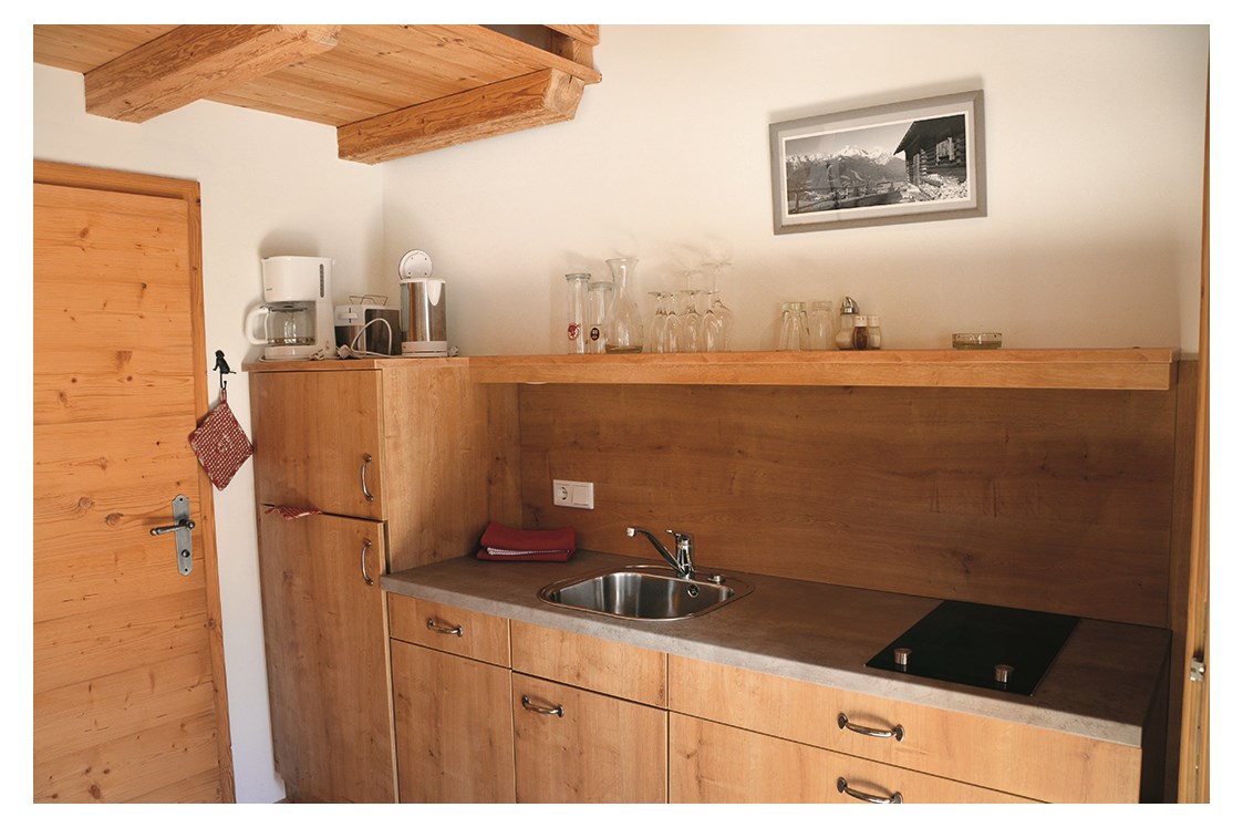 Glampingunterkunft: Küchenzeile - Berghütten Premium im Camping Resort Zugspitze