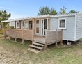 Glampingunterkunft: Mobilheim Moda 6 Personen 3 Zimmer 2 Badezimmer von Vacanceselect auf Camping Le Castellas