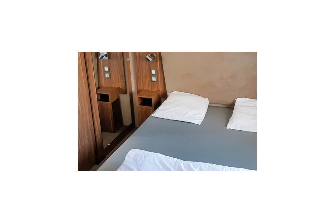 Glampingunterkunft: Mobilheim Moda 6 Personen 3 Zimmer AC 2 BZ von Vacanceselect auf Camping Falaise Narbonne-Plage