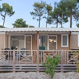 Glampingunterkunft: Mobilheim Premium 6 Personen 3 Zimmer von Vacanceselect auf Camping Domaine d'Anghione