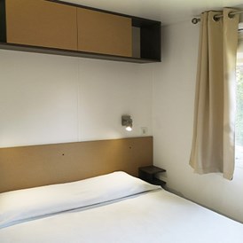 Glampingunterkunft: Mobilheim Moda 6 Personen 3 Zimmer, Klimaanlage von Vacanceselect auf Camping La Sirène