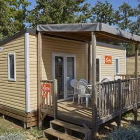 Glampingunterkunft: Mobilheim Moda 5/6 Personen 2 Zimmer Klimaanlage von Vacanceselect auf Camping Lanterna