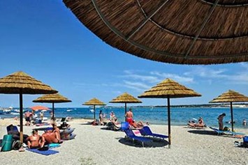 Glampingunterkunft: Camping Lanterna Strand - Lanterna Premium Camping Resort - Mobilheim Istrian Village Premium 