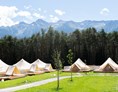 Glamping: Herrliche Lage am Waldrand mit Panoramablick auf die Bergwelt - Camping Gerhardhof