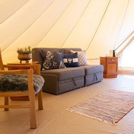 Glamping: Luxuriöse Ausstattung mit dem Komfort eines Hotelzimmers - Camping Gerhardhof