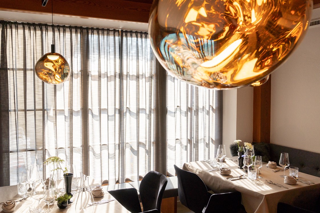 Glamping: Chef's Table - elegantes Ambiente - mehrgängige Menüs und ideenreiche Kompositionen aus feinsten Zutaten - Camping Gerhardhof