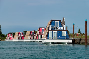 Glamping: Houseboat River - Marina Azzurra Resort