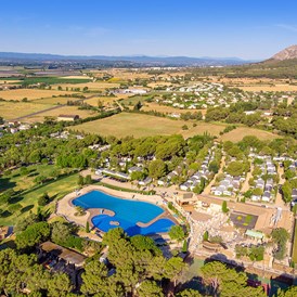 Glamping: Camping Castell Montgri - Vacanceselect