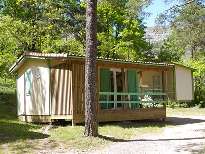 Luxuscamping - Art der Unterkunft: Bungalow - Var - Chalet - Camping Huttopia Gorges du Verdon Chalet für 4 Pers. auf Camping Huttopia Gorges du Verdon