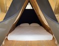 Glampingunterkunft: Wooden Tent im Falkensteiner Premium Camping Lake Blaguš - Lake House With Wooden Tent (Oberreihe)