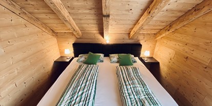 Luxuscamping - Kochmöglichkeit - 2. Schlafzimmer - Camping & Ferienpark Orsingen Landhaus auf Camping & Ferienpark Orsingen