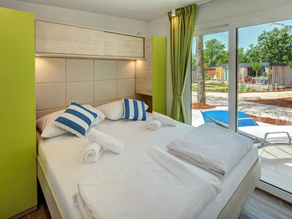 Luxuscamping - Klimaanlage - Lanterna Premium Camping Resort - Meinmobilheim Maro Premium auf dem Lanterna Premium Camping Resort