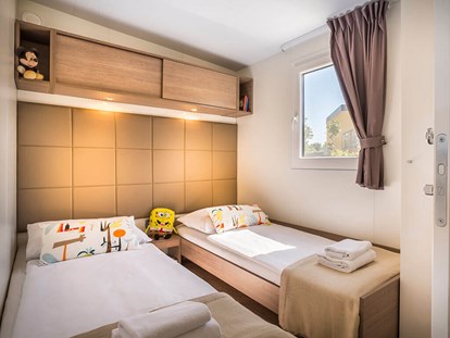 Luxuscamping - TV - Poreč - Istra Premium Camping Resort - Meinmobilheim Orlandin Premium auf dem Istra Premium Camping Resort