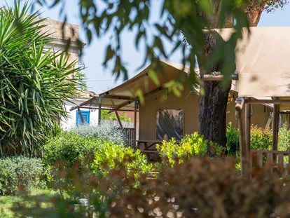 Luxury camping - Art der Unterkunft: Lodgezelt - Mittelmeer - Safari und Natur - Procida Camp & Resort - GOOUTSIDE Procida Camp & Resort - La Caravella
