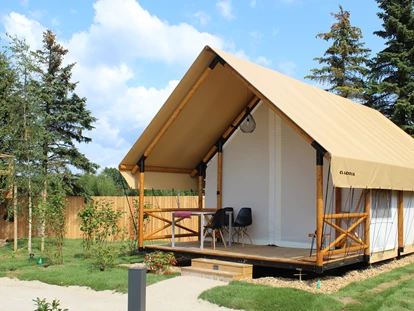 Luxury camping - Preisniveau: exklusiv - Austria - Romantic Tent - Lakeside Petzen Glamping Resort Lakeside romantic Tent im Lakeside Petzen Glamping Resort