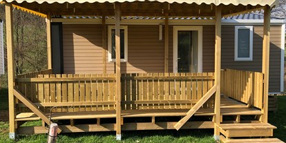 Luxuscamping - Mullerthal - MobilHeim Neumuhle Park Neumuhle Luxemburg - Camping Neumuehle Muellerthal Neumuhle MobilHeim Glamping Neumuhle Luxemburg. 4 Pers. 2 Schlaffzimmer. Douche. Wc.