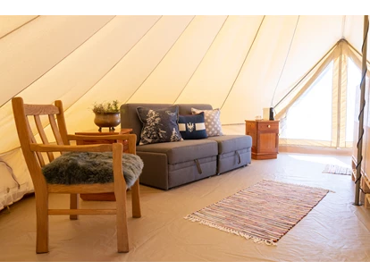 Luxury camping - Sonnenliegen - Austria - Luxuriöse Ausstattung mit dem Komfort eines Hotelzimmers - Camping Gerhardhof Sonnenplateau Camping Gerhardhof