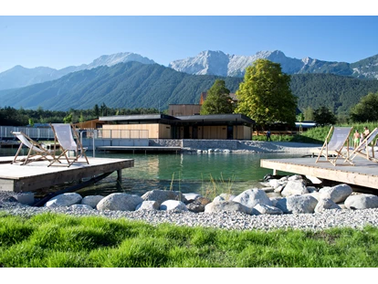 Luxury camping - Preisniveau: gehoben - Tiroler Oberland - Blick aus dem Glampingzelt auf das beeindruckende Bergpanorama - Camping Gerhardhof Sonnenplateau Camping Gerhardhof