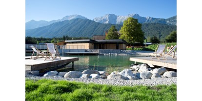 Luxuscamping - Tiroler Oberland - Blick aus dem Glampingzelt auf das beeindruckende Bergpanorama - Camping Gerhardhof Sonnenplateau Camping Gerhardhof