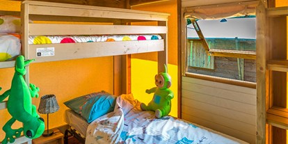 Luxuscamping - Art der Unterkunft: Safari-Zelt - Aude - Camping Falaise Narbonne-Plage - Vacanceselect Ecoluxe Zelt 4/5 Personen 2 Zimmer von Vacanceselect auf Camping Falaise Narbonne-Plage