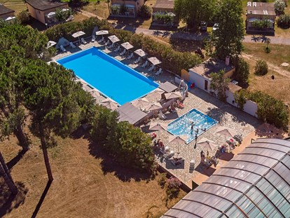 Luxury camping - Bad und WC getrennt - Corsica  - Camping Domaine d'Anghione - Vacanceselect Mobilheim Premium 6 Personen 3 Zimmer von Vacanceselect auf Camping Domaine d'Anghione
