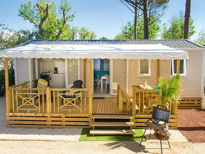 Luxuscamping - getrennte Schlafbereiche - Frankreich - Camping Le Palavas - Vacanceselect Mobilheim Premium 6 Personen 3 Zimmer von Vacanceselect auf Camping Le Palavas