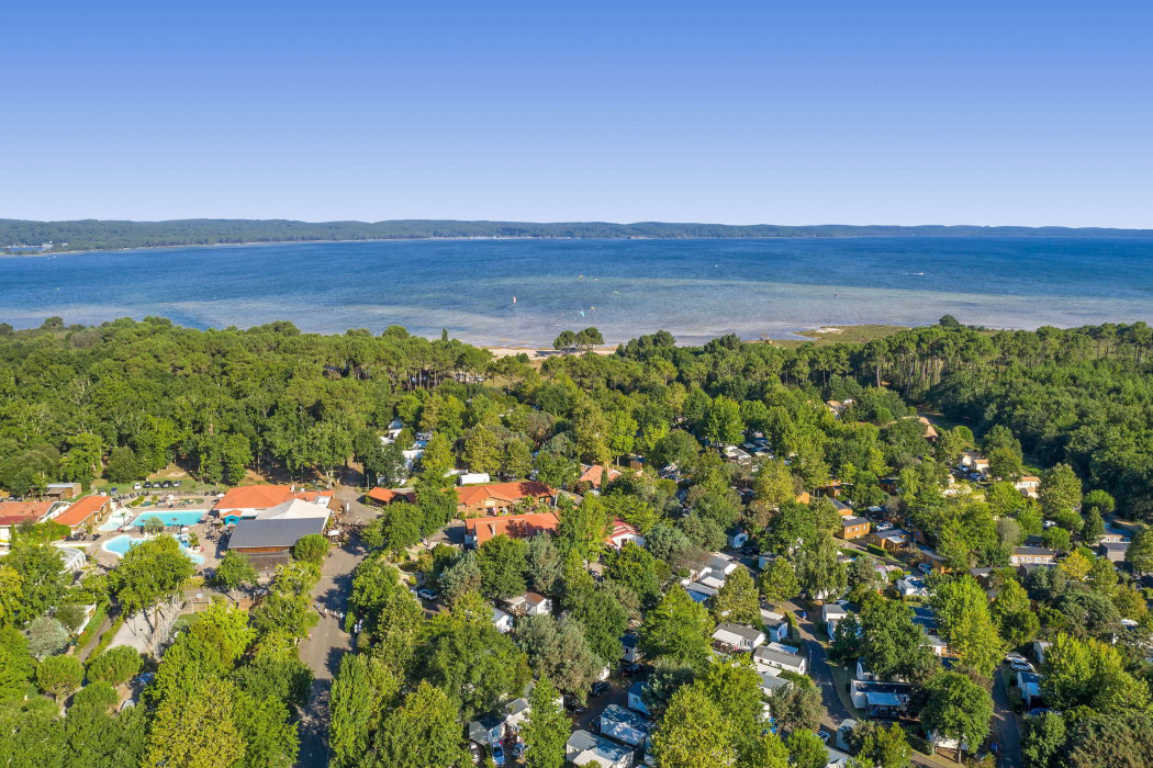 Camping de lujo - Mobilheim Privilege 6 Personen 3 Zimmer Zwischenstock von Vacanceselect auf Camping Mayotte Vacances