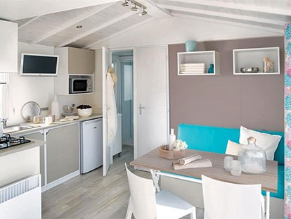 Luxuscamping - Kochmöglichkeit - Saint Aygulf - Camping La Plage d'Argens - Vacanceselect Mobilheim Privilege 4 Personen 2 Zimmer von Vacanceselect auf Camping La Plage d'Argens