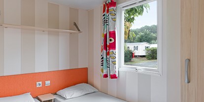 Luxuscamping - Venetien - Camping Grande Italia - Vacanceselect Mobilheim Moda 6 Personen 3 Zimmer Klimaanlage von Vacanceselect auf Camping Grande Italia