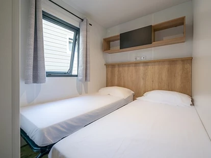 Luxury camping - Heizung - France - Camping Palmyre Loisirs - Vacanceselect Mobilheim Moda 6 Personen 3 Zimmer Klimaanlage von Vacanceselect auf Camping Palmyre Loisirs